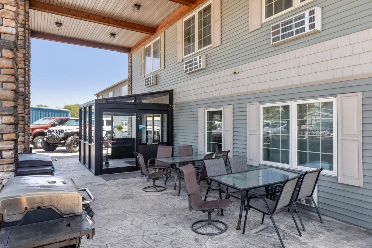 The Riverstone Inn Towanda Exteriér fotografie